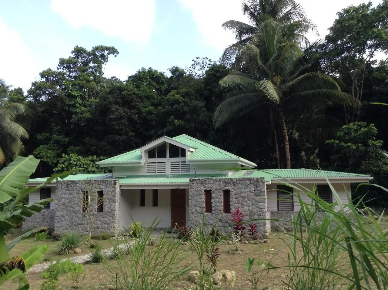 Citrus Creek Plantation Villa La Plaine Dominica