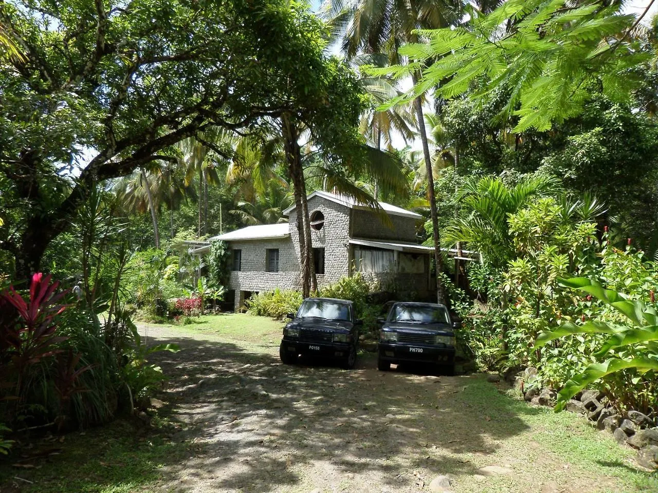 Citrus Creek Plantation Villa La Plaine Dominica
